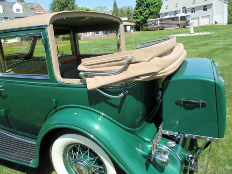 1932 Cadillac V-16 Imperial Cabriolet Madame X Model 5155-C