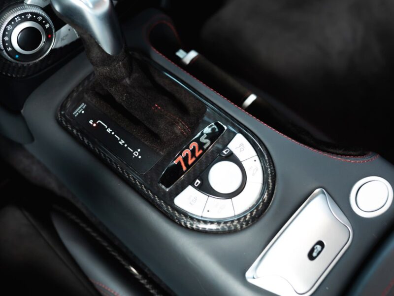 MERCEDES-BENZ SLR 722 S