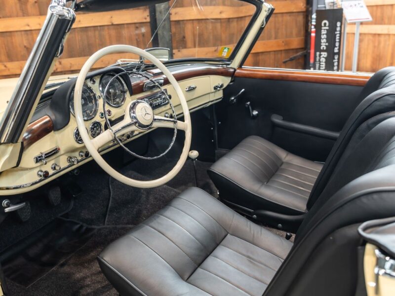 1955 MERCEDES-BENZ 190