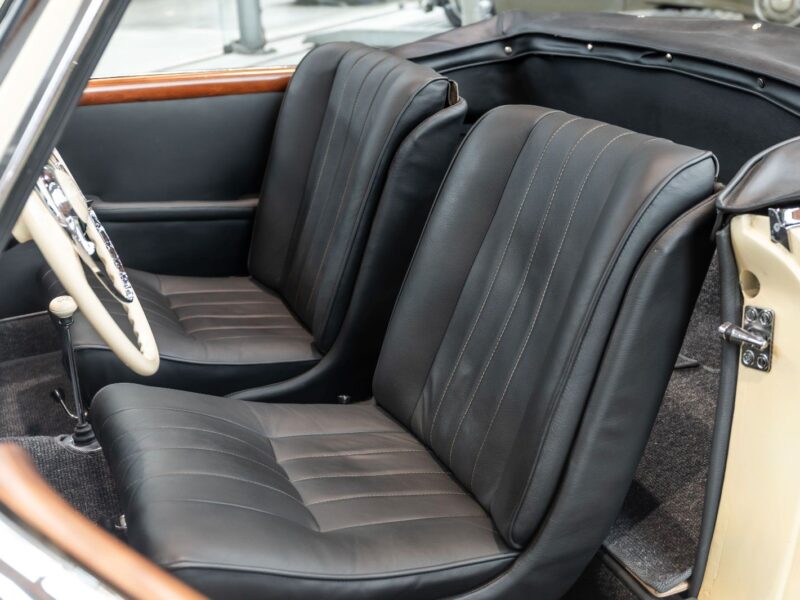 1955 MERCEDES-BENZ 190