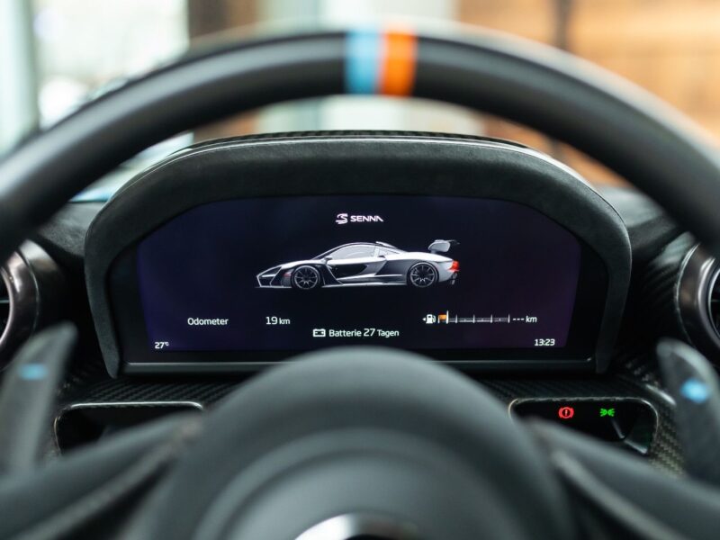 MCLAREN Senna GTR