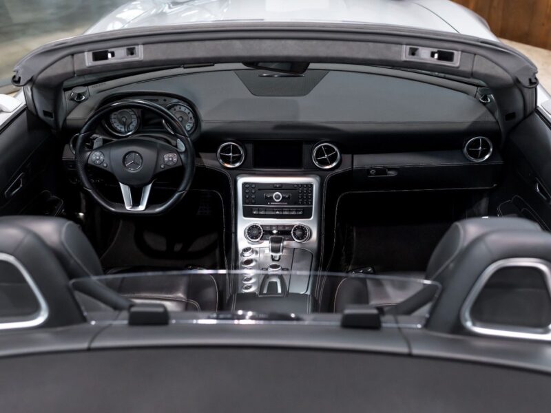 MERCEDES-BENZ SLS AMG