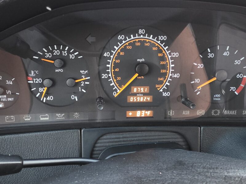 1995 Mercedes-Benz S600 V12